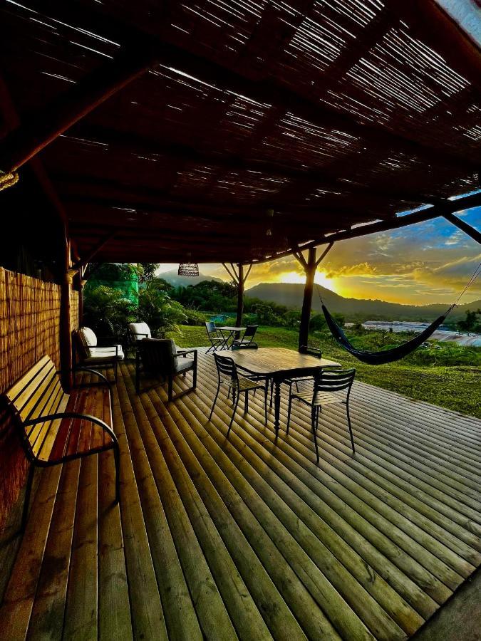 Chambre Et Sdb Privative Ylang Ylang Vue Mont Pelee Dans Maison Partagee Le Morne-Rouge 外观 照片